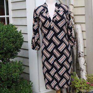 NEW Banana Republic Black Tan White Basket Weave Print Split Neck Knit Dress LRG